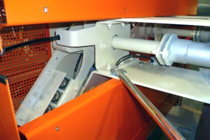 Antrieb mit Schutzvorrichtung zur Sperrluftklappe Antrieb mit Schutzvorrichtung zur Sperrluftklappe