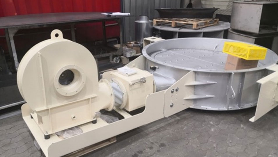 Tandemklappe-DN1800-mit-Sperrluft-Gebläse Tandemklappe-DN1800-mit-Sperrluft-Gebläse